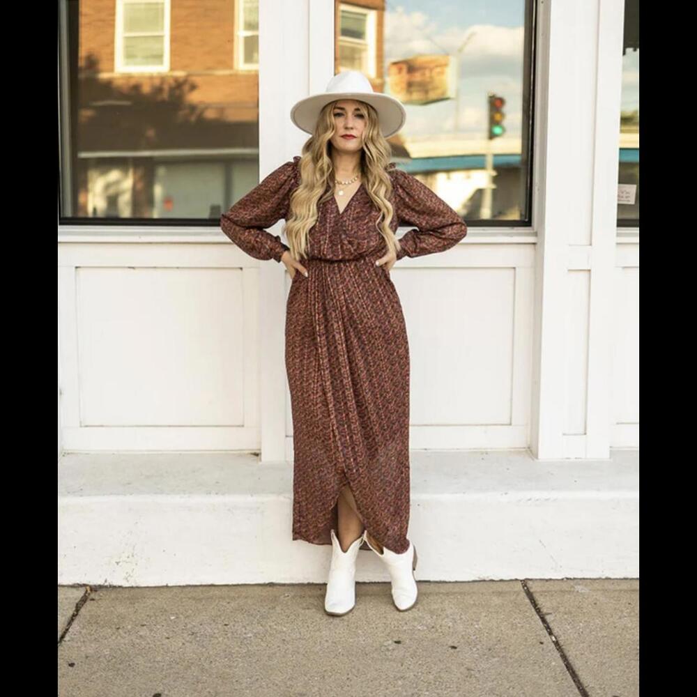 NWT Vada Winter Caliope Dress by The Korner Size Small